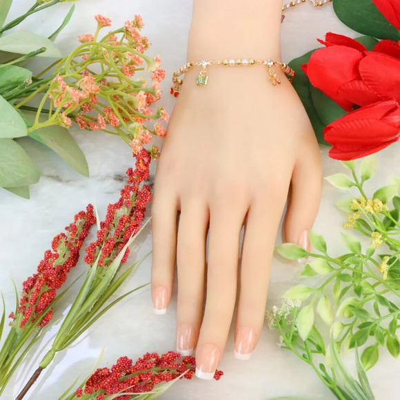 "New Beautiful Design Bracelet for Women/Girls, Gift, B560 - Picture 7 of 10